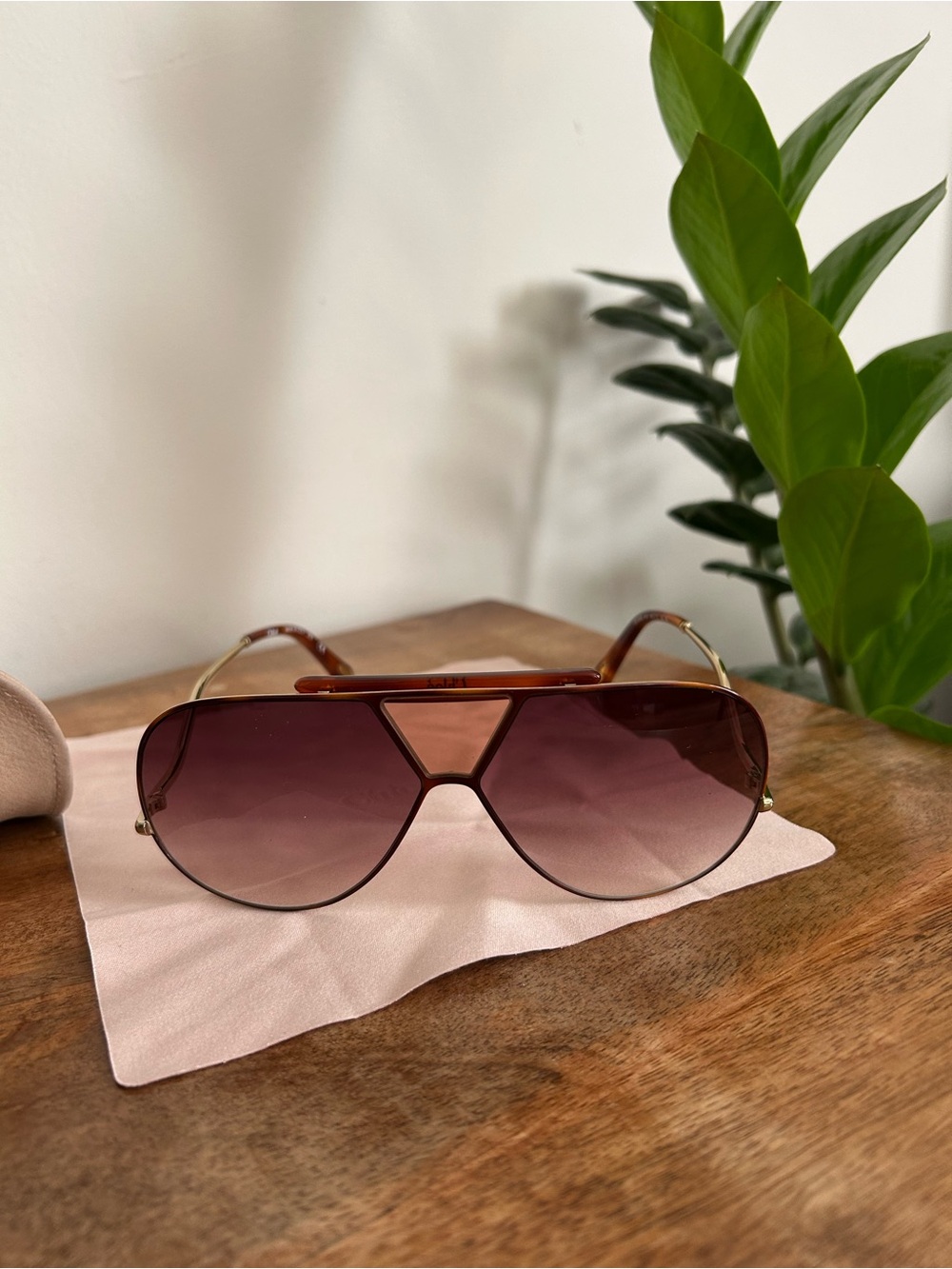 Chloe Brown Gradient Aviator Sunglasses